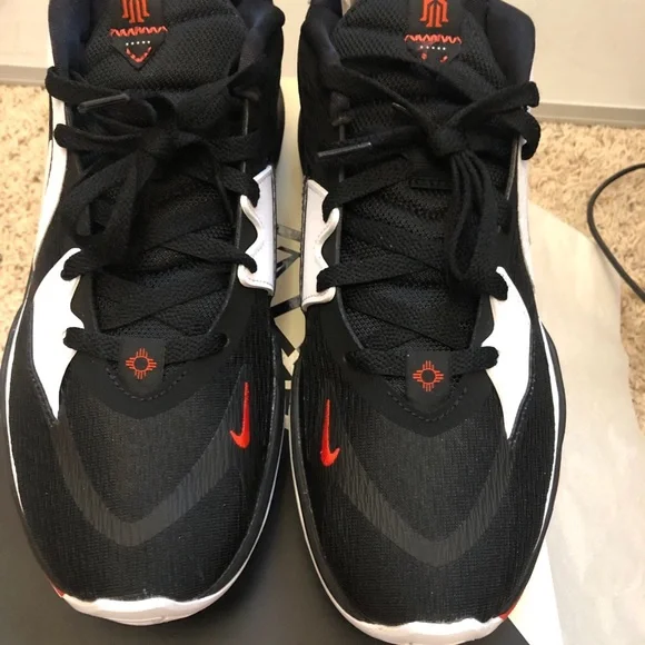Nike Men's Kyrie Low 5 Black, White, and Red Basketball Shoes - Picture 5 of 10